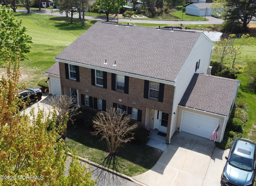 Recently renovated end unit, with attached 1 car garage and - Beach Townhome/Townhouse for sale in Spring Lake Heights, New Jersey on Beachhouse.com