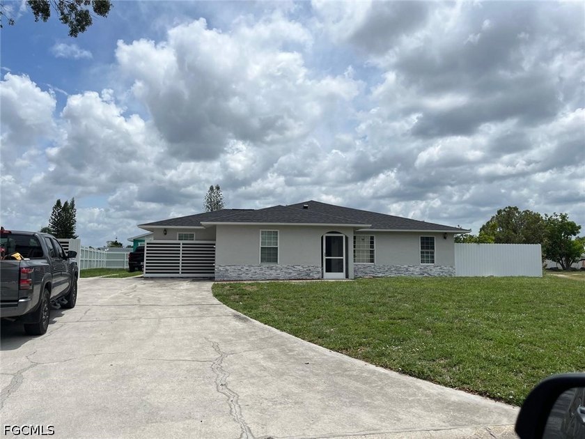 Unique opportunity to own an income-producing property! This - Beach Home for sale in Lehigh Acres, Florida on Beachhouse.com