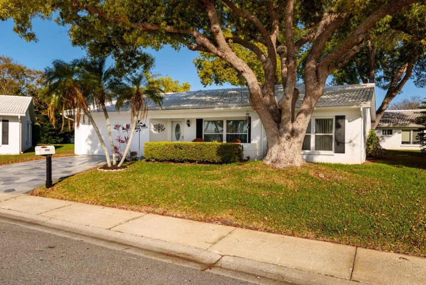 Under contract-accepting backup offers. Welcome to this - Beach Home for sale in Pinellas Park, Florida on Beachhouse.com