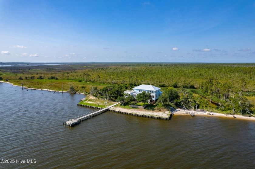Welcome to The Lookout at Albemarle Sound. This custom-built - Beach Home for sale in Manns Harbor, North Carolina on Beachhouse.com