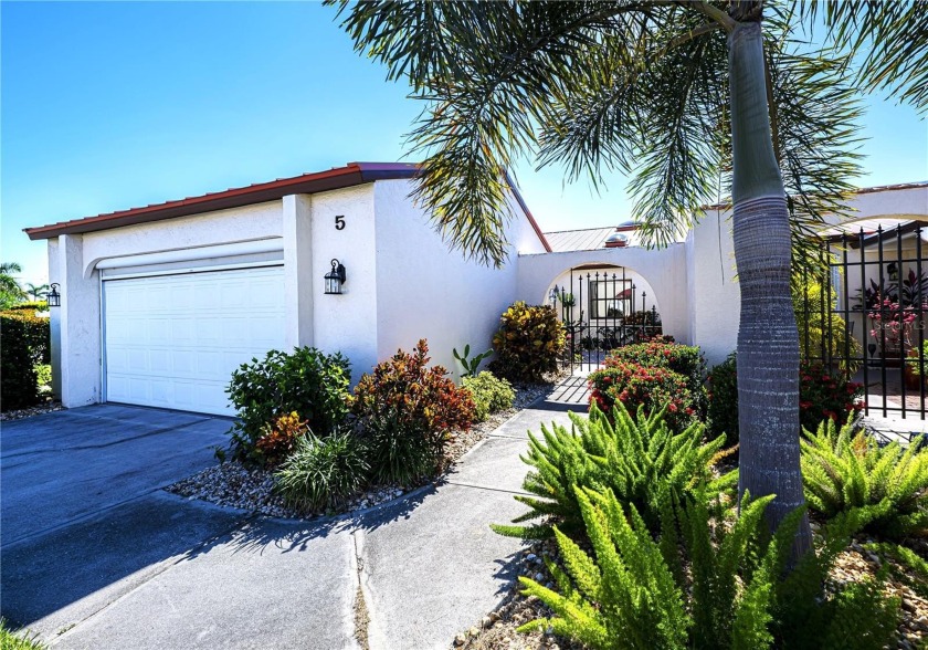 Looking for a Totally Remodeled Villa with New Roof and - Beach Home for sale in Punta Gorda, Florida on Beachhouse.com