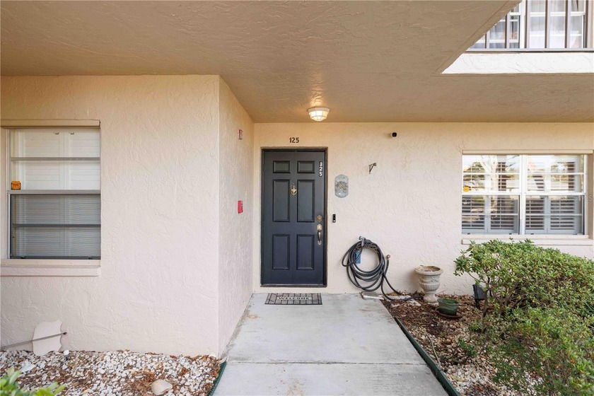 Looking for a ground-floor condo with a beautiful golf course - Beach Condo for sale in Sarasota, Florida on Beachhouse.com