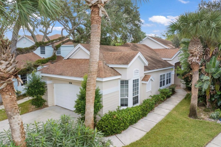 Don't miss this charming River Home, nestled under the oaks in - Beach Home for sale in Vero Beach, Florida on Beachhouse.com