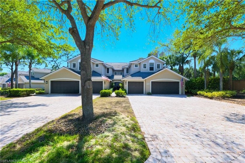 Welcome to The Neapolitan TreeHouse-a sun-drenched, top-floor - Beach Condo for sale in Naples, Florida on Beachhouse.com
