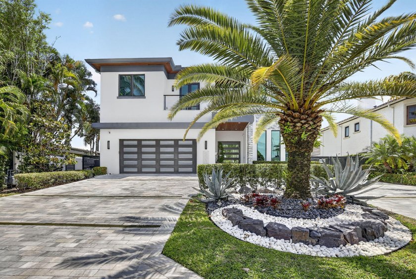 Experience refined waterfront living in this stunning Ocean - Beach Home for sale in Fort Lauderdale, Florida on Beachhouse.com