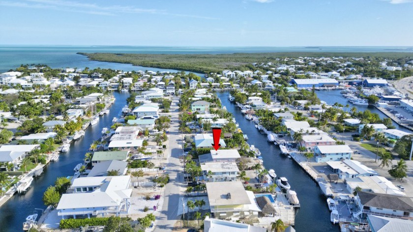 OWNER FINANCING-Plantation Key Colony - Completely  UPDATED-Like - Beach Home for sale in Plantation Key, Florida on Beachhouse.com