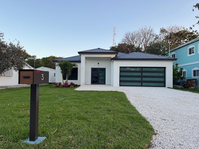 Stunning New Construction - Modern 3-Bedroom, 2-Bathroom Home in - Beach Home for sale in Key Largo, Florida on Beachhouse.com