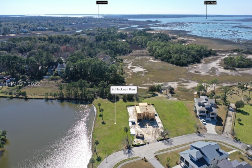Spectacular lake and marsh views from one of the finest and - Beach Lot for sale in Hilton Head Island, South Carolina on Beachhouse.com
