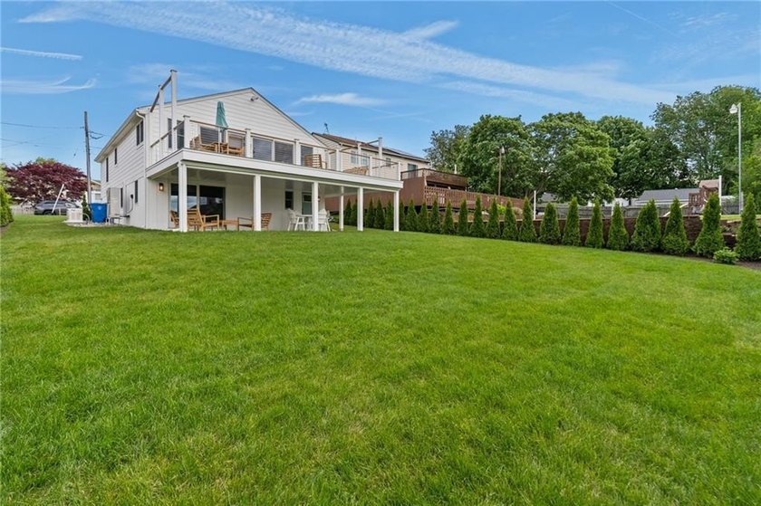 76 Warren Avenue has been completely re-imagined and it is ready - Beach Home for sale in Middletown, Rhode Island on Beachhouse.com