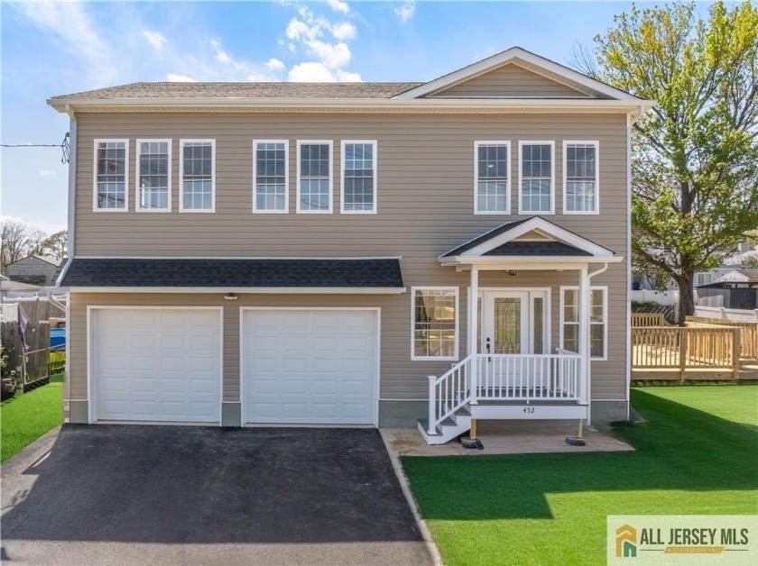 New Home across the street from the beach. This 4 bedroom home - Beach Home for sale in Old Bridge, New Jersey on Beachhouse.com