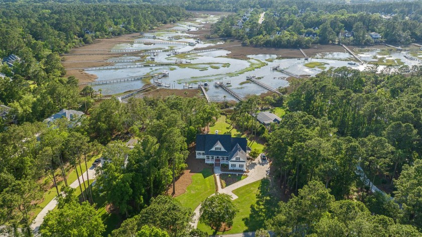 Welcome to 3130 Pignatelli Crescent, a deepwater property - Beach Home for sale in Mount Pleasant, South Carolina on Beachhouse.com