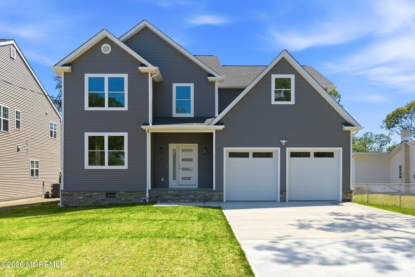 *NEW CONSTRUCTION* READY TO MOVE IN! Brand new fully custom - Beach Home for sale in Toms River, New Jersey on Beachhouse.com