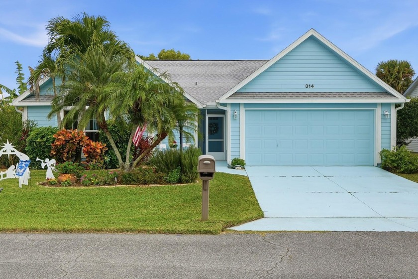 Beautifully updated home in a quiet New Smyrna Beach - Beach Home for sale in New Smyrna Beach, Florida on Beachhouse.com