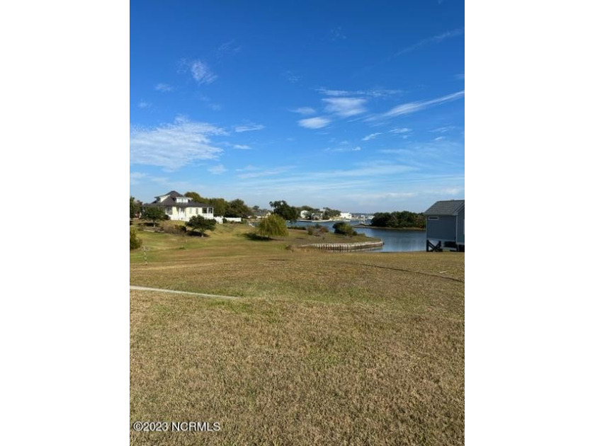 Premier waterfront building lot.  Includes Boat Slip #7 and new - Beach Lot for sale in Swansboro, North Carolina on Beachhouse.com