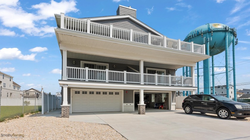 WOW FACTOR! Built in 2020 this gorgeous unit features 6 bedrooms - Beach Townhome/Townhouse for sale in Sea Isle City, New Jersey on Beachhouse.com