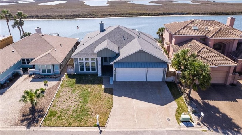 Picture yourself living on *Island Time* as you relax w/a cold - Beach Home for sale in Corpus Christi, Texas on Beachhouse.com