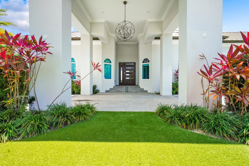 Grand Cayman Beachfront Homes For Sale Real Estate Cayman Islands