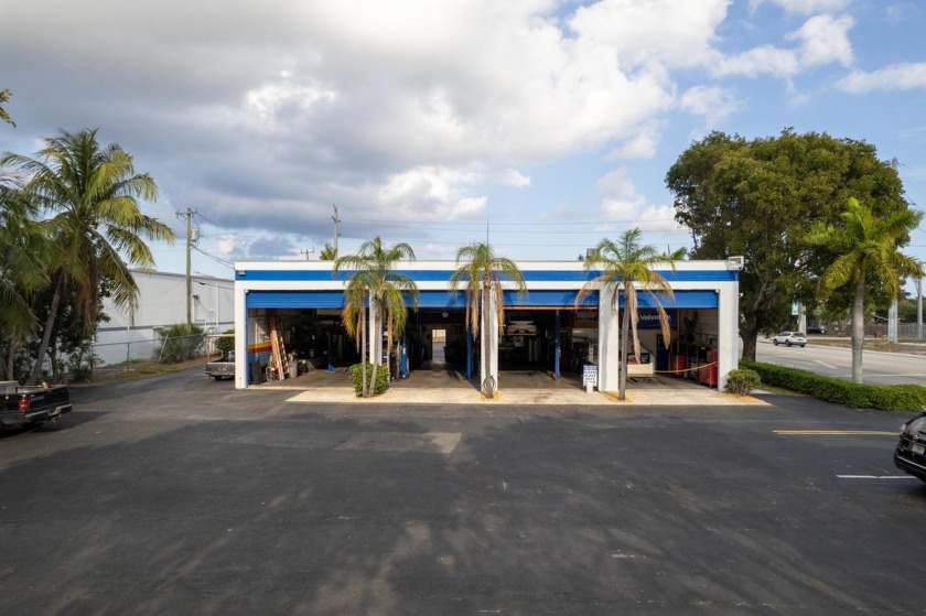 This Auto repair business is a staple in Deerfield. This - Beach Commercial for sale in Deerfield Beach, Florida on Beachhouse.com
