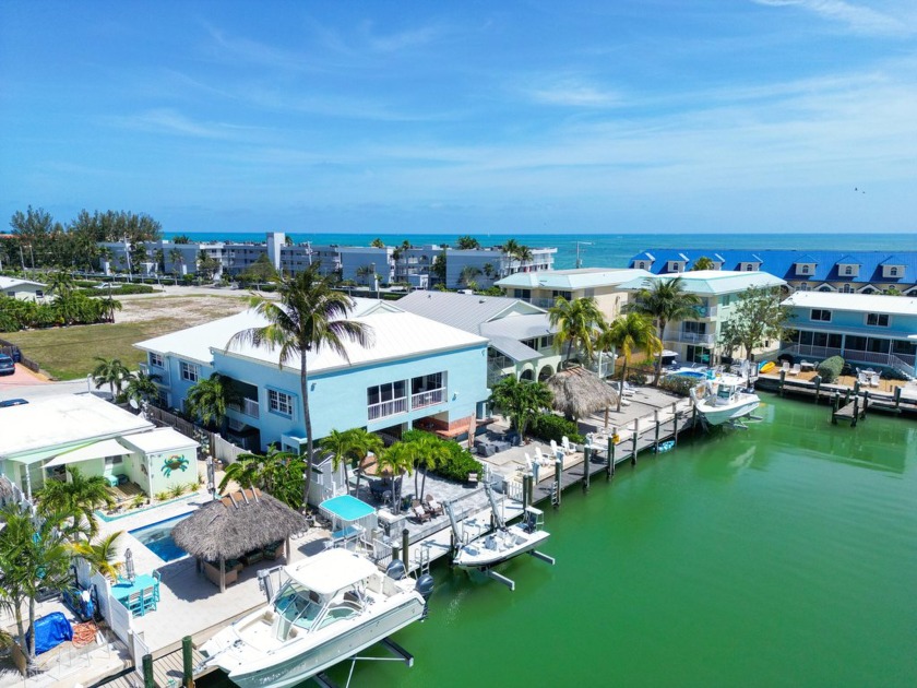 Seller open to offers and can accommodate a quick closing if - Beach Home for sale in Key Colony Beach, Florida on Beachhouse.com