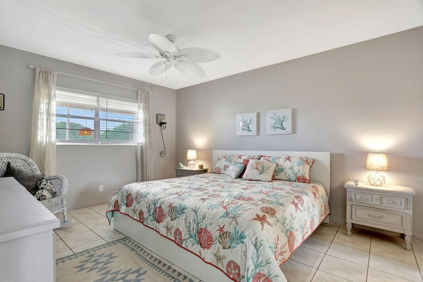 GORGEOUS 1 BEDROOM 1 BATHROOM CONDO COMPLETELY FURNISHRD, TURN - Beach Condo for sale in Lauderhill, Florida on Beachhouse.com