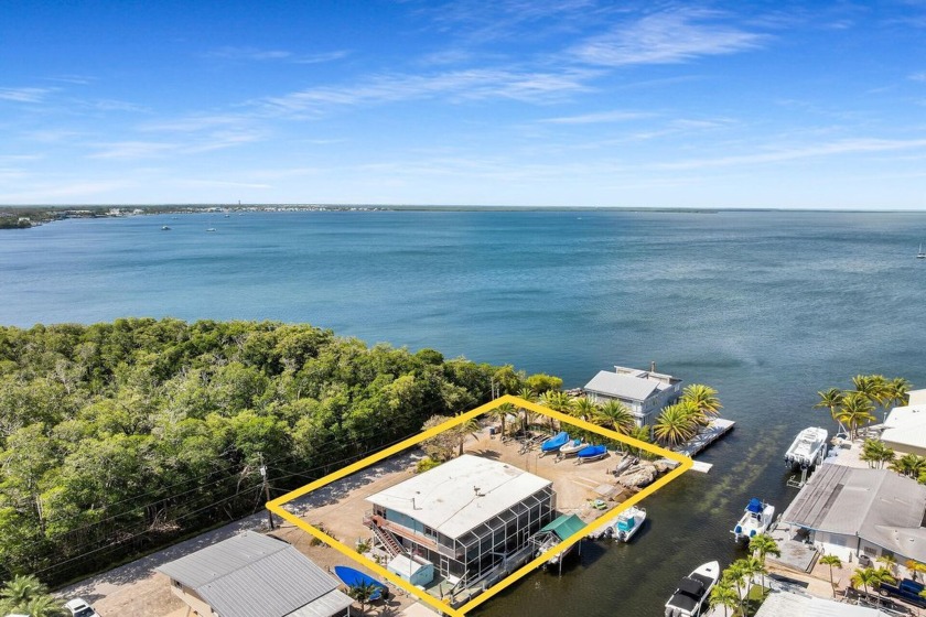 Significant price adjustment on this exceptional opportunity - Beach Home for sale in Key Largo, Florida on Beachhouse.com