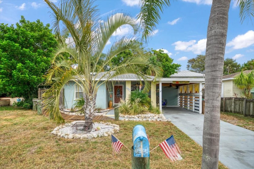 Looking for a beach cottage to hang your flip flops and live - Beach Home for sale in Indian Rocks Beach, Florida on Beachhouse.com