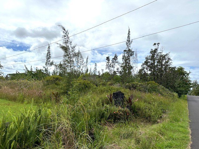 Just 2 blocks from the ocean, build with an ocean view.  Located - Beach Lot for sale in Keaau, Hawaii on Beachhouse.com