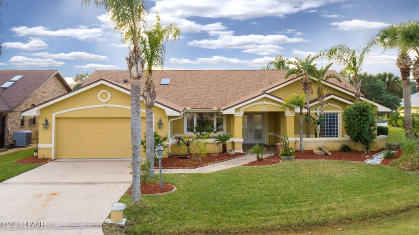 Welcome to 29 Cherrytree Ct. in the sought-after ''C - Section'' - Beach Home for sale in Palm Coast, Florida on Beachhouse.com