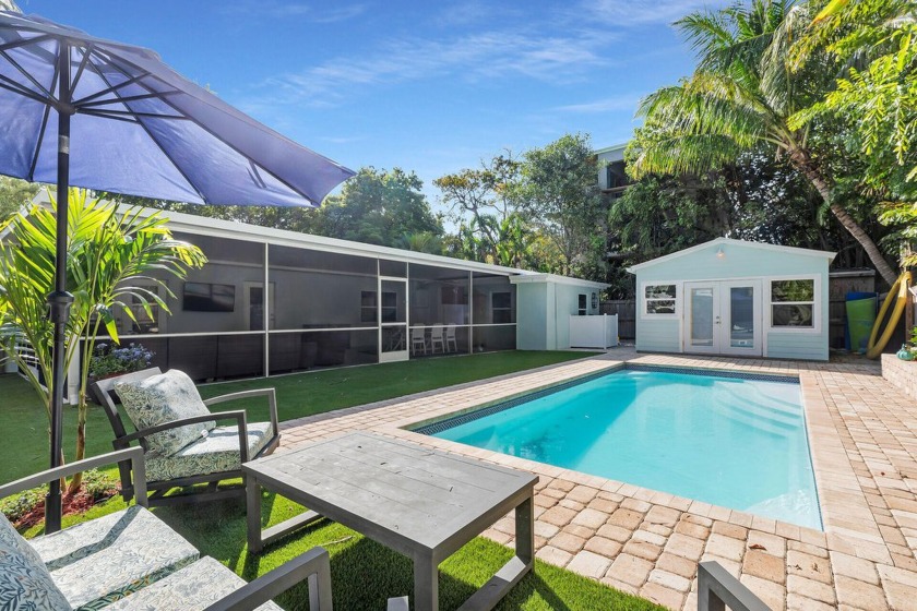 Located in downtown Islamorada, this property offers an ideal - Beach Home for sale in Upper Matecumbe Key, Florida on Beachhouse.com