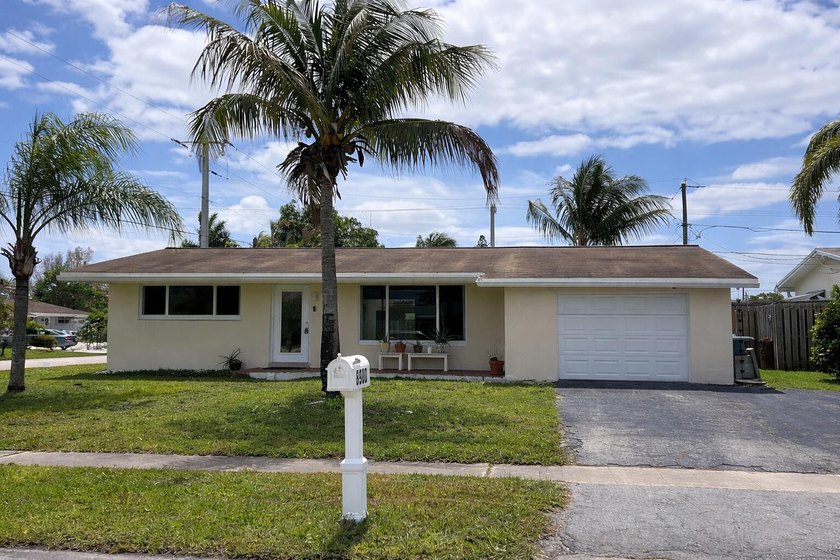 2 bedroom / 2 bath home located on large corner lot with - Beach Home for sale in Sunrise, Florida on Beachhouse.com