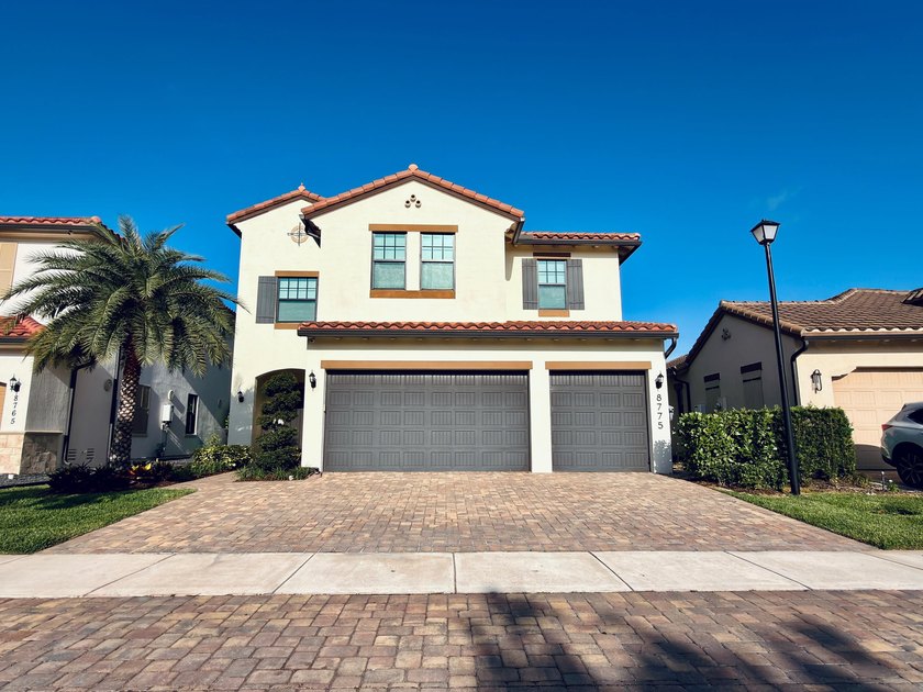 *Pre-inspected and appraised at listing price February 2026* - Beach Home for sale in Parkland, Florida on Beachhouse.com