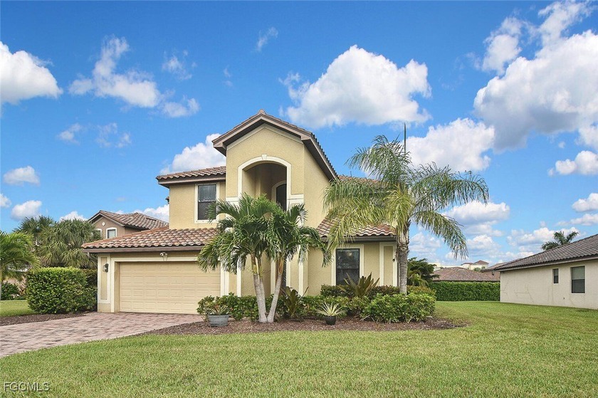This executive style 5-bedroom, plus den, plus an oversized - Beach Home for sale in Fort Myers, Florida on Beachhouse.com