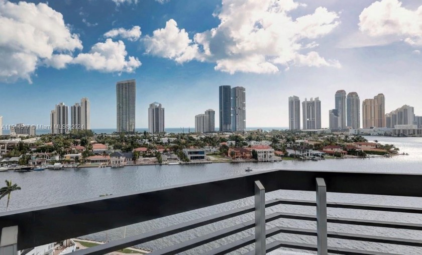 Owner financing available! This completely remodeled 1 bed/1.5 - Beach Condo for sale in Aventura, Florida on Beachhouse.com