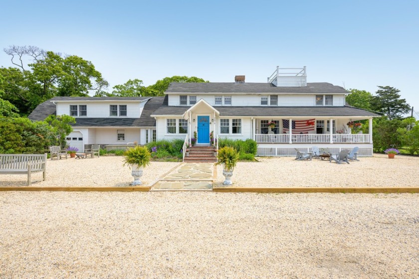 Embrace a truly rare offering with this stunning 1930s bed & - Beach Home for sale in Hampton Bays, New York on Beachhouse.com
