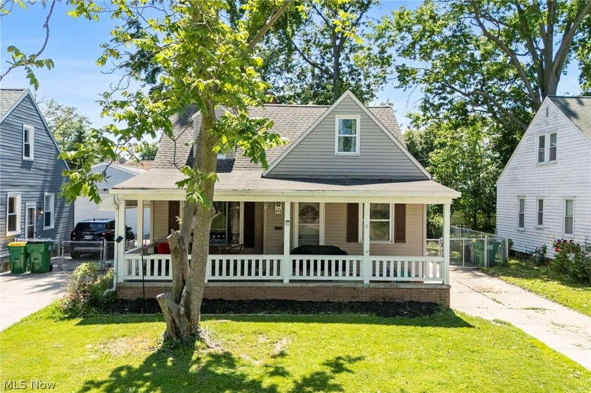 Welcome home to this charming single-family bungalow offering 4 - Beach Home for sale in Willowick, Ohio on Beachhouse.com