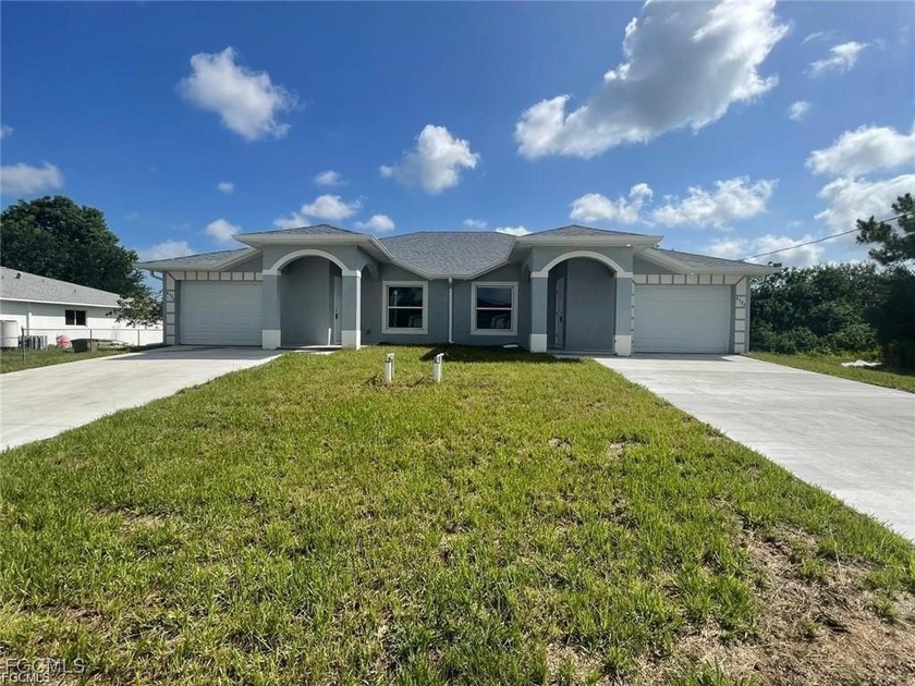 PID# 05-45-26-L1-03028.0450. OMG!!!!!!! location, location - Beach Home for sale in Lehigh Acres, Florida on Beachhouse.com