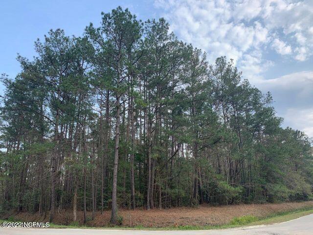 Beautiful home site in an excellent location! Within 15 minutes - Beach Lot for sale in Calabash, North Carolina on Beachhouse.com
