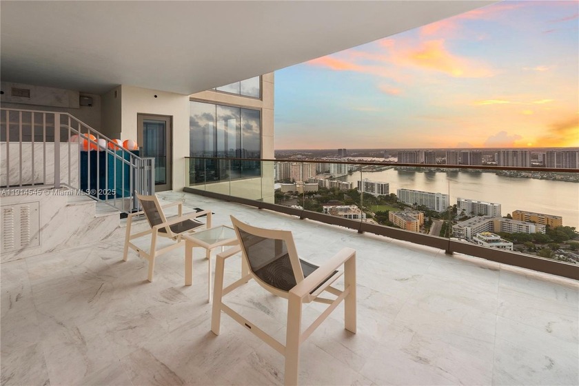Custom one-of-a-kind West-facing 06 unit with its own private - Beach Condo for sale in Sunny Isles Beach, Florida on Beachhouse.com