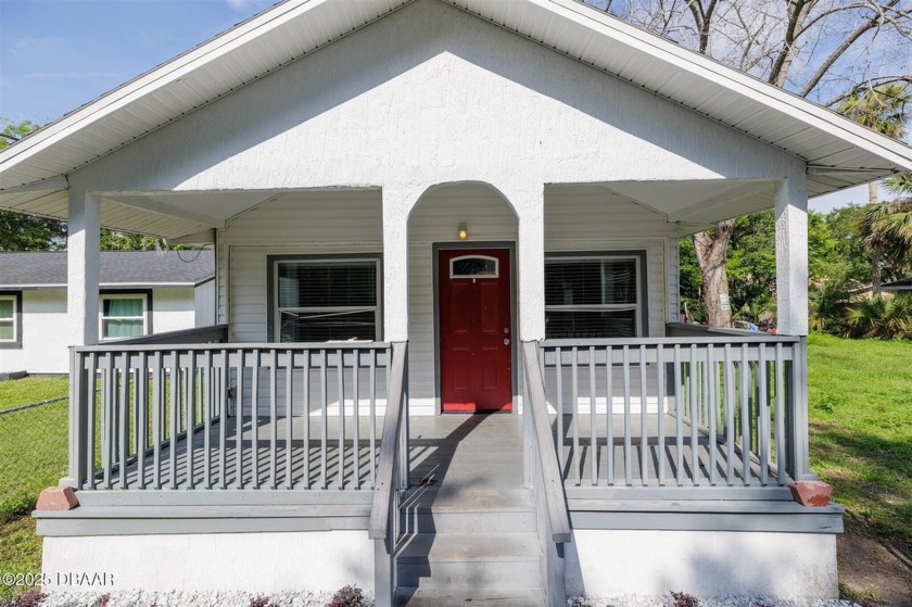 Move-in ready 3 bed, 2 bath home in Daytona Beach - ideal for - Beach Home for sale in Daytona Beach, Florida on Beachhouse.com