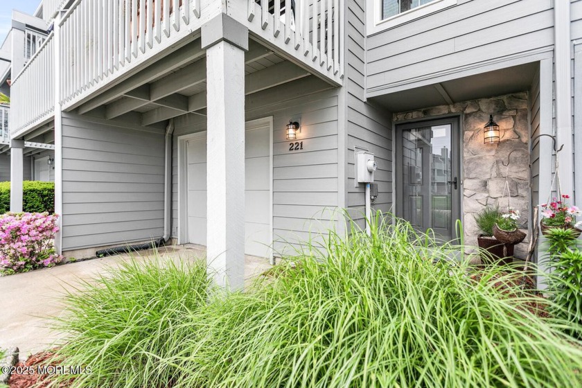 Spacious sunny and bright waterfront townhome offers 3 levels of - Beach Home for sale in Neptune, New Jersey on Beachhouse.com