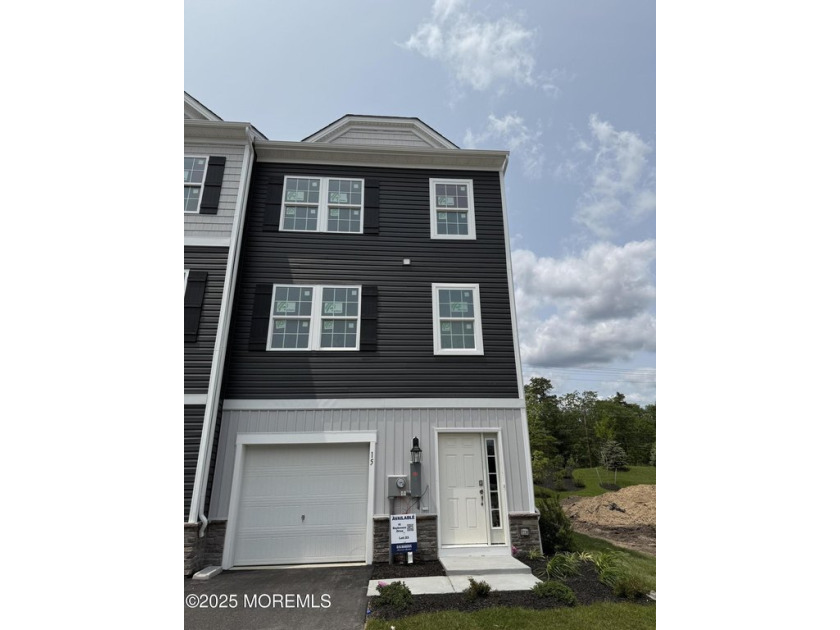 NOW SELLING END HOME FOR A JUNE 2025 MOVE IN! Experience the - Beach Home for sale in Waretown, New Jersey on Beachhouse.com