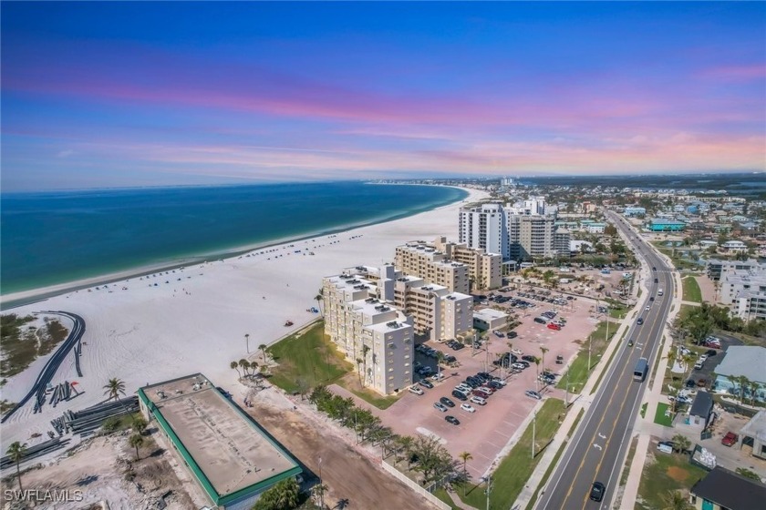 Drastic Price Reduction!!!!! Get her Before she's Gone!!!! - Beach Condo for sale in Fort Myers Beach, Florida on Beachhouse.com