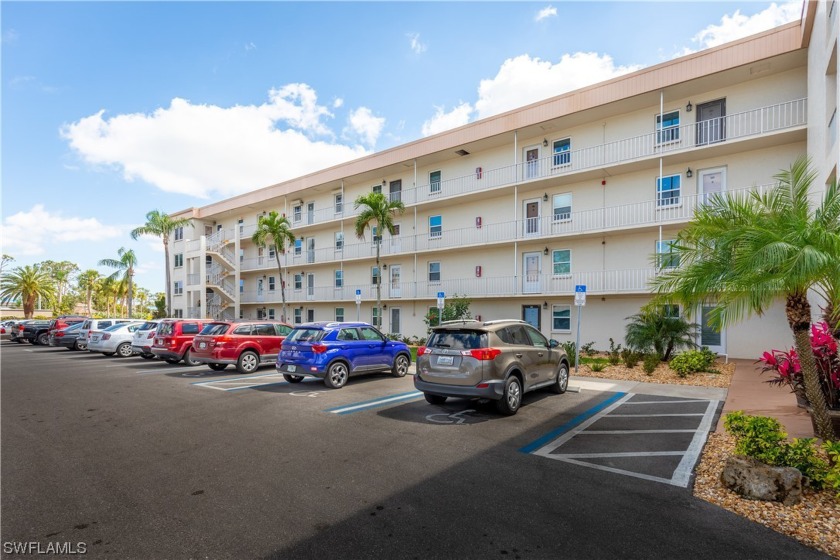 Beautiful Views of Greens 16 & 17 Out Your Lanai! 55+ No Fee - Beach Condo for sale in Fort Myers, Florida on Beachhouse.com