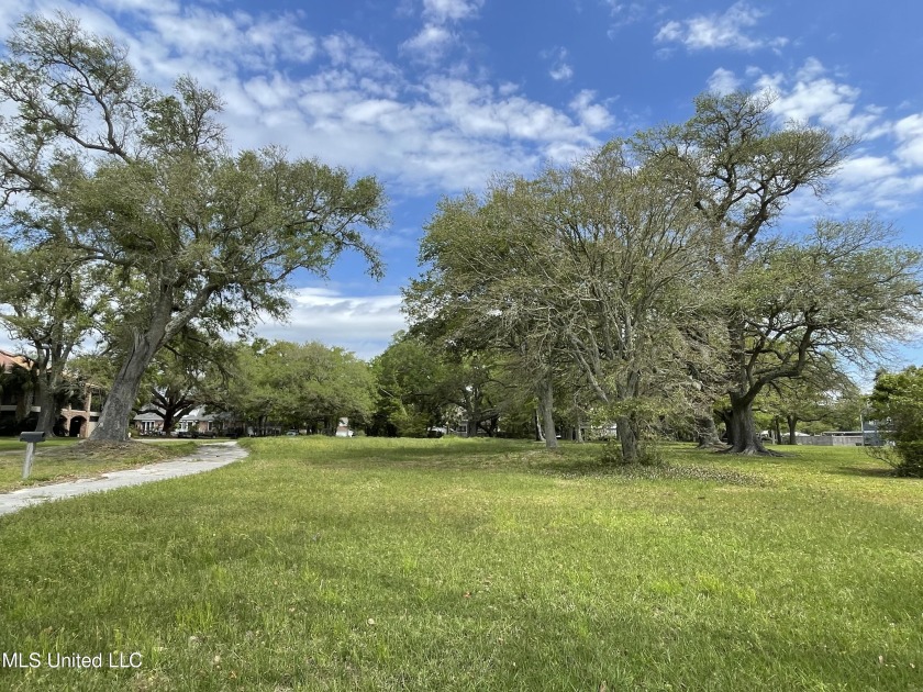 Beautiful residential building lot on Beach Blvd.  Short walk to - Beach Lot for sale in Pascagoula, Mississippi on Beachhouse.com