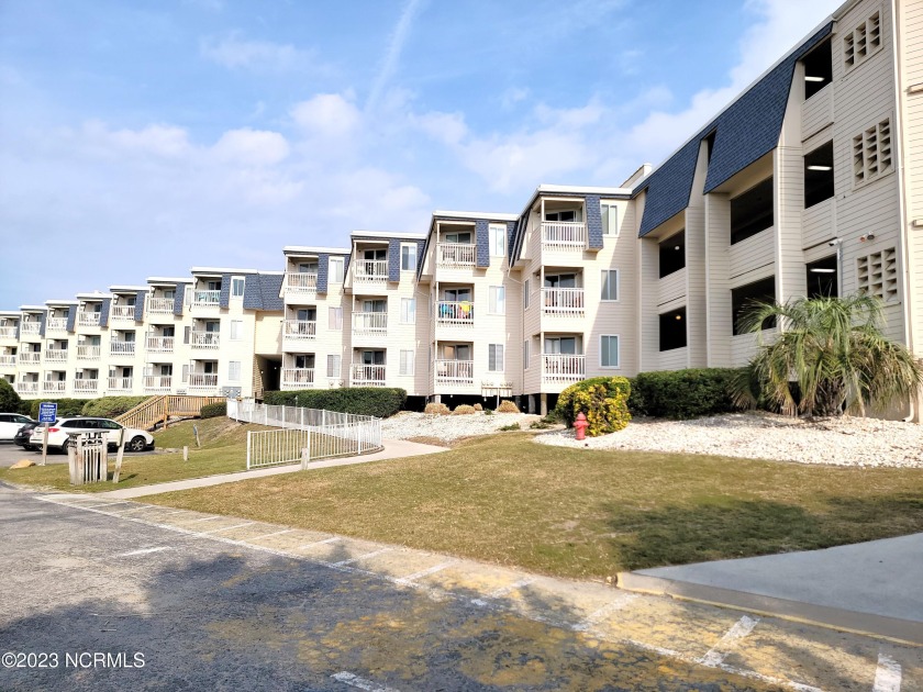 Beautifully remodeled condo at A Place At The Beach! 1 bedroom - Beach Condo for sale in Atlantic Beach, North Carolina on Beachhouse.com