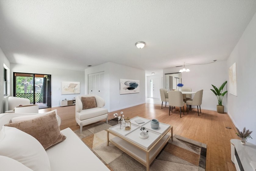 Welcome to 248 Brandywine Ct, a charming and well-maintained - Beach Home for sale in Royal Palm Beach, Florida on Beachhouse.com