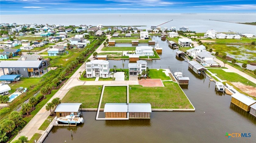 Located in the sought-after Caracol community in Port O'Connor - Beach Lot for sale in Port O Connor, Texas on Beachhouse.com