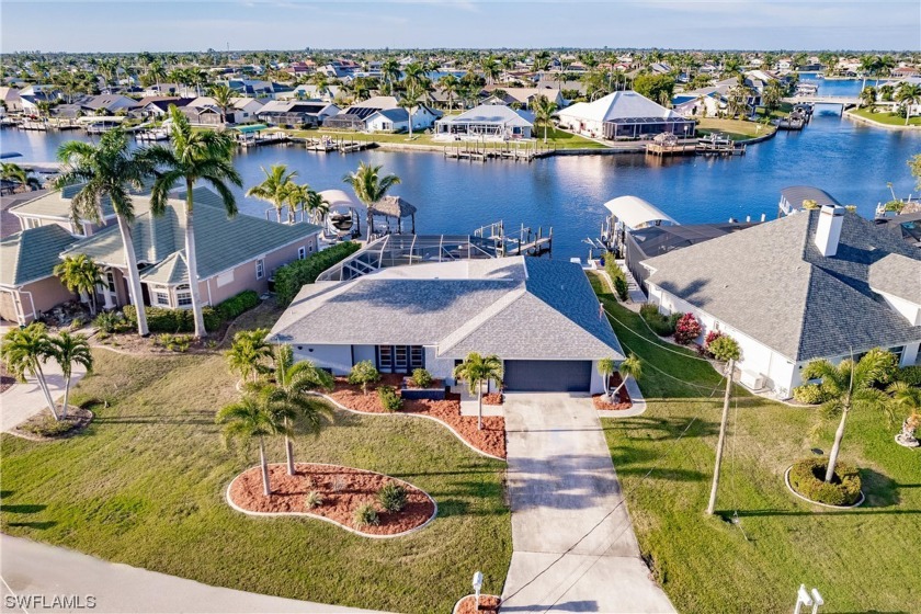 Incredible New Price!! Don't miss your chance to own this - Beach Home for sale in Cape Coral, Florida on Beachhouse.com