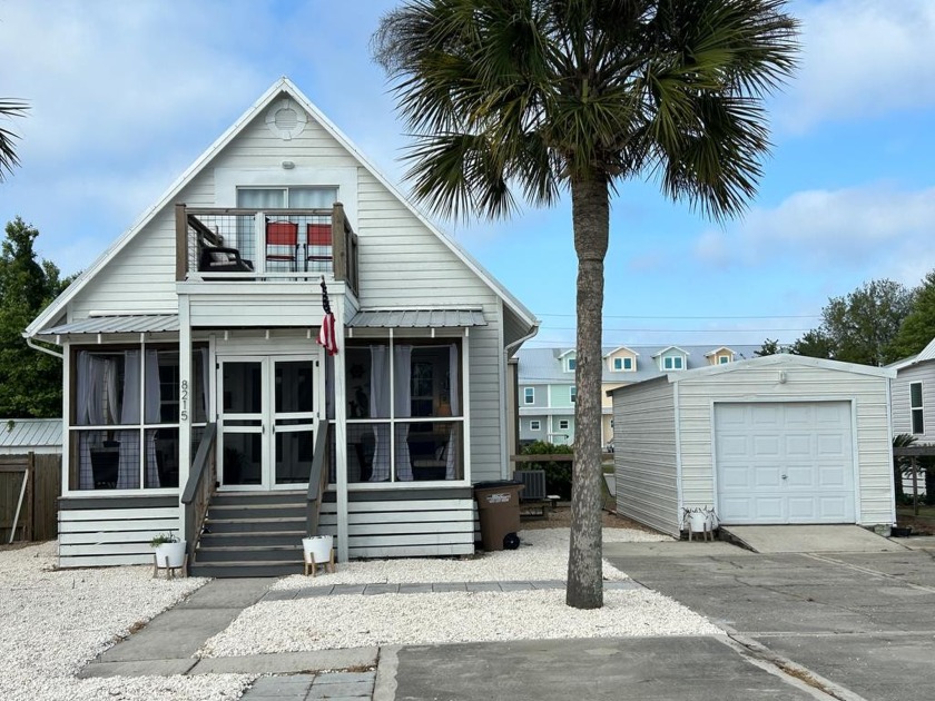 A move in ready X FLOOD ZONE home with a gulf view, NO HOA's - Beach Home for sale in Port St Joe, Florida on Beachhouse.com