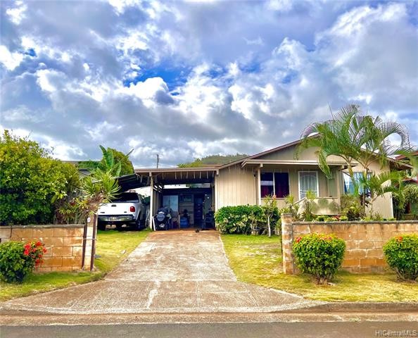 What a gem! Rarely available 2 bedroom 1 bath plantation home in - Beach Home for sale in Lihue, Hawaii on Beachhouse.com